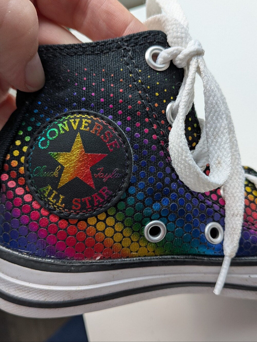 Converse Chuck Taylor Rainbow Metallic Scales High Tops Youth Size 11 Sneakers